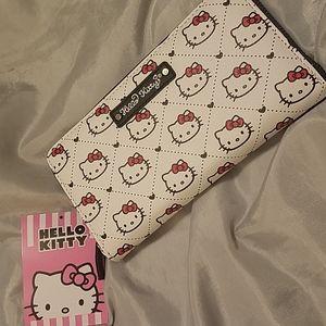Hello Kitty zip around wallet NWT